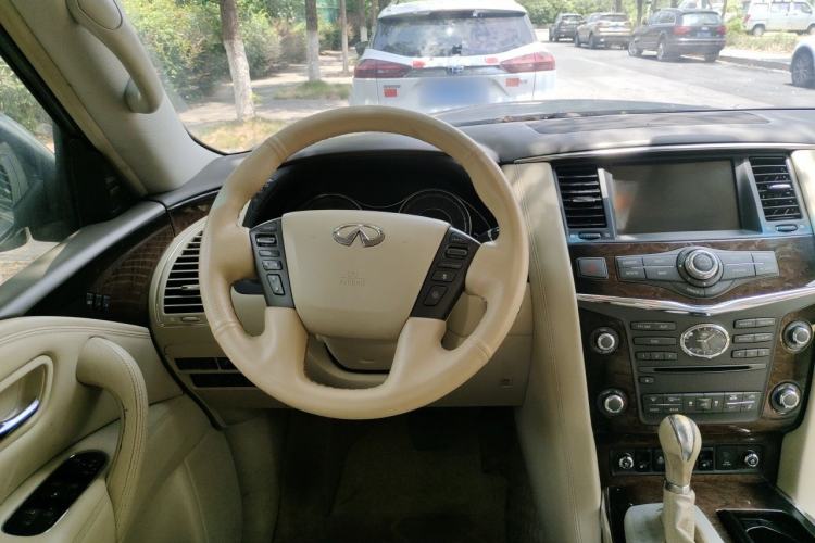 Used Infiniti QX 2011 QX56 Steering Wheel