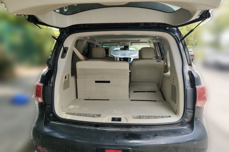 Used Infiniti QX 2011 QX56 Trunk