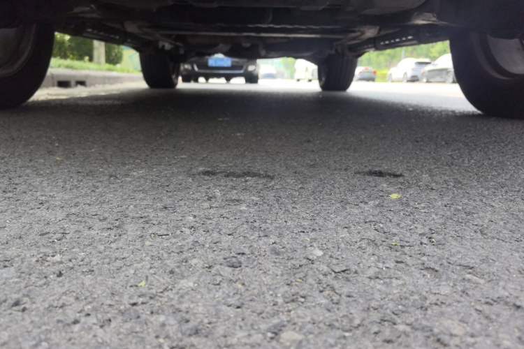 Used Infiniti QX 2011 QX56 Chassis Front