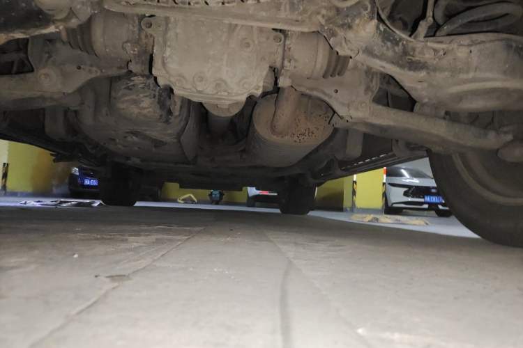 Used Infiniti QX 2011 QX56 Chassis Rear