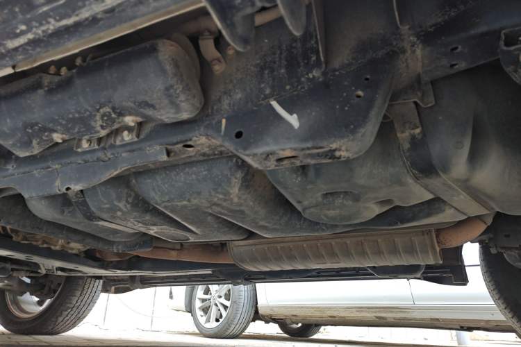 Used Infiniti QX 2011 QX56 Chassis Rear Left