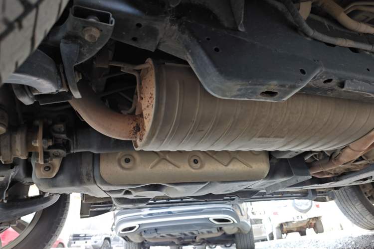 Used Infiniti QX 2011 QX56 Chassis Rear Right