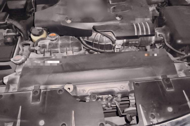 Used Infiniti QX 2011 QX56 Engine Bay