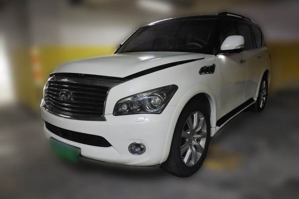 Infiniti QX 2011