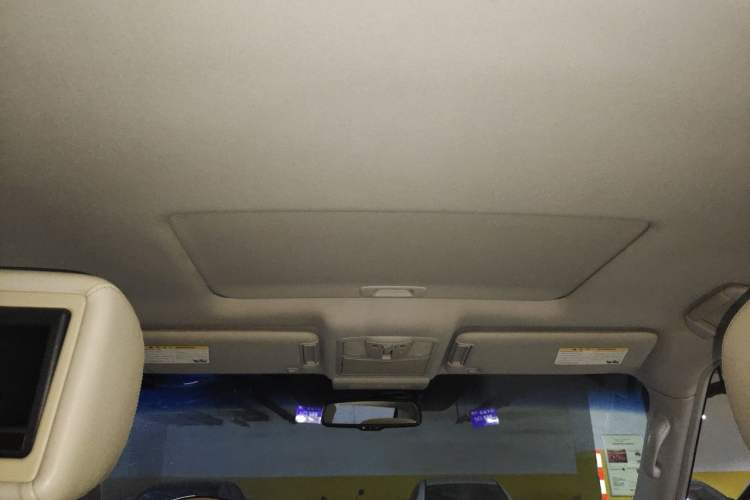 Used Infiniti QX 2011 QX56 Headliner