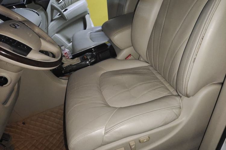 Used Infiniti QX 2011 QX56 Left Front Seat