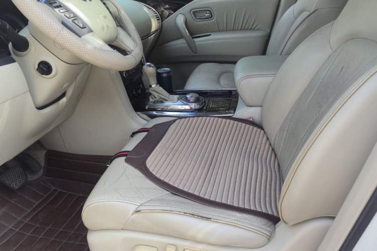 Used Infiniti QX 2011 QX56 Left Front Seat