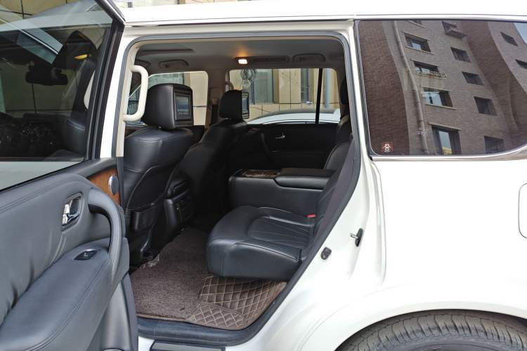 Used Infiniti QX 2011 QX56 Left Rear Seat