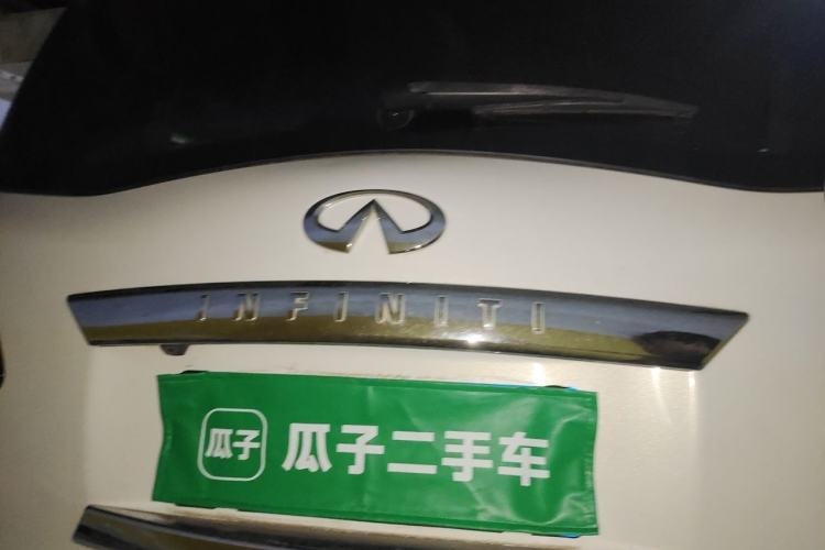 Used Infiniti QX 2011 QX56 Rear