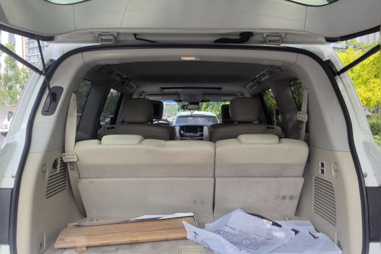 Used Infiniti QX 2011 QX56 Trunk