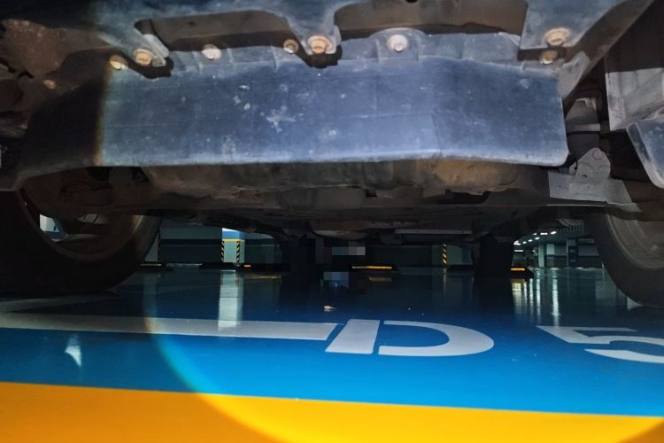 Used Infiniti QX 2013 QX56 Chassis Front