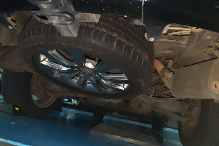 Used Infiniti QX 2013 QX56 Chassis Rear