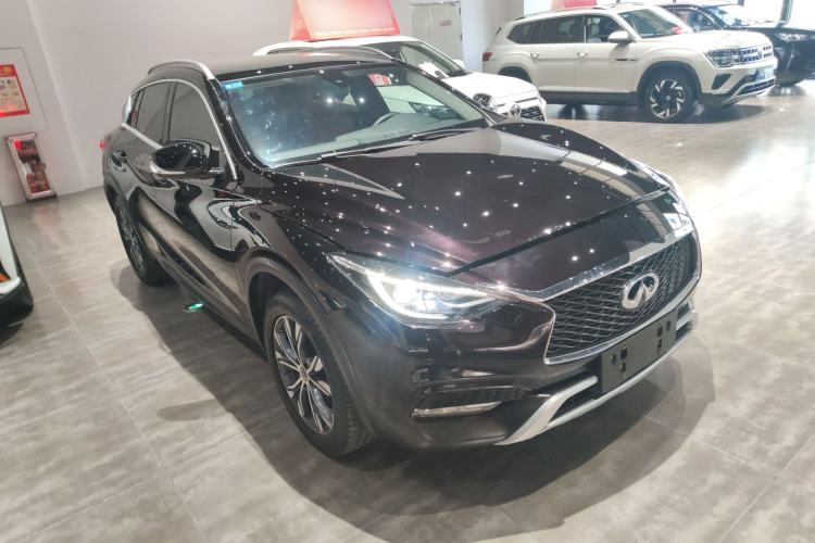 Used Infiniti QX30 2017 2.0T Four-Wheel Drive Sport Edition Exterior 2