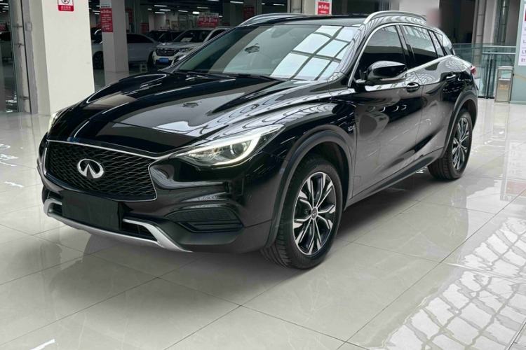 Used Infiniti QX30 2017 2.0T Four-Wheel Drive Fashion Edition Exterior 9