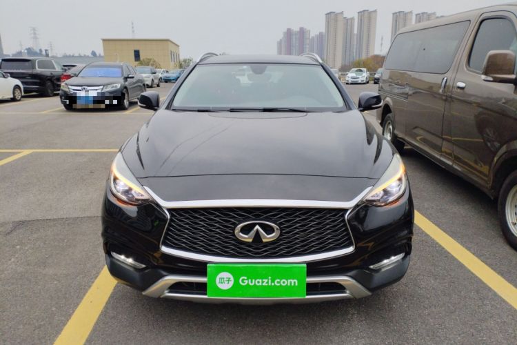Used Infiniti QX30 2017 1.6T Two-Wheel-Drive Sport Edition Front