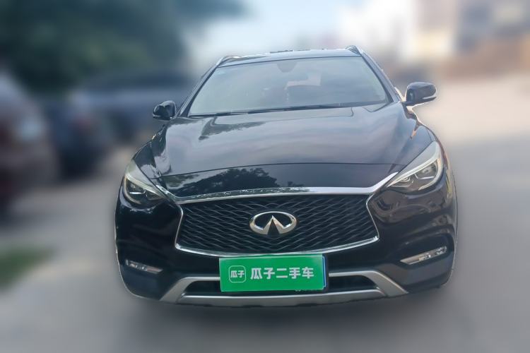 Used Infiniti QX30 2017 1.6T Two-Wheel-Drive Sport Edition Front