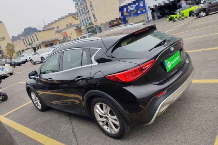 Used Infiniti QX30 2017 1.6T Two-Wheel-Drive Sport Edition Left Side
