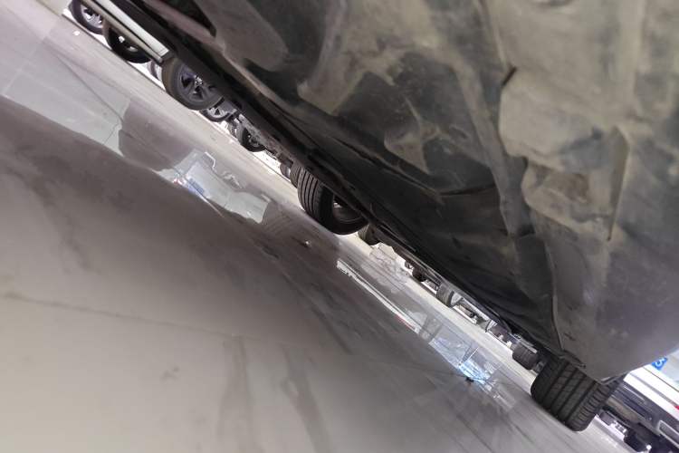 Used Infiniti QX30 2017 1.6T Two-Wheel-Drive Sport Edition Chassis Rear Right