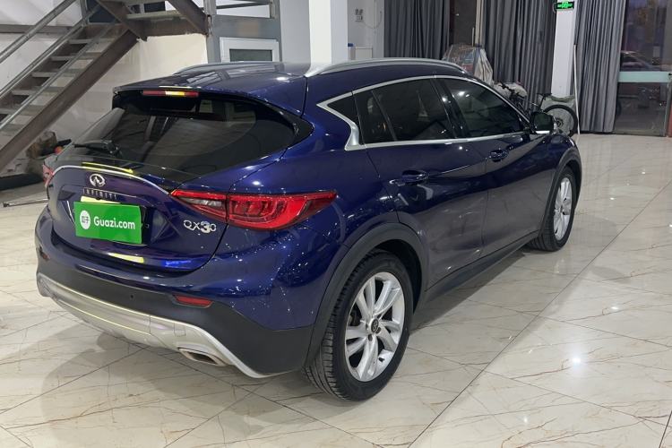 Used Infiniti QX30 2017 1.6T Two-Wheel Drive Fashion Edition Exterior 3