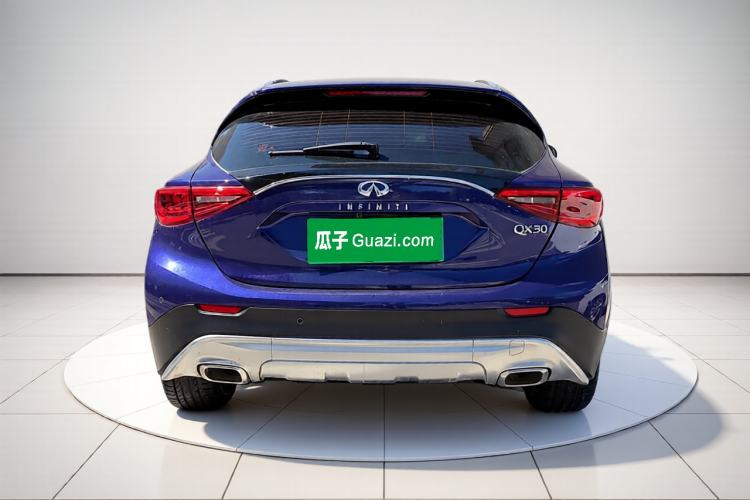 Used Infiniti QX30 2017 1.6T Two-Wheel Drive Fashion Edition Exterior 4