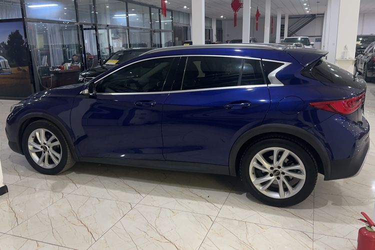 Used Infiniti QX30 2017 1.6T Two-Wheel Drive Fashion Edition Exterior 5