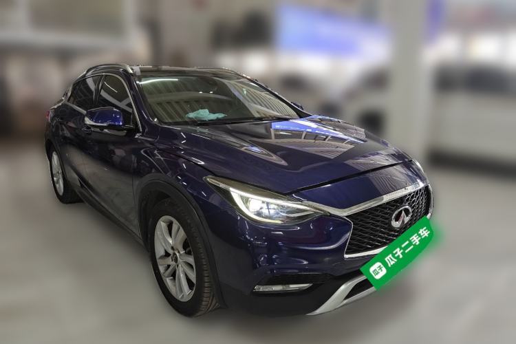 Used Infiniti QX30 2017 1.6T Two-Wheel-Drive Sport Edition Front Right 45 Deg