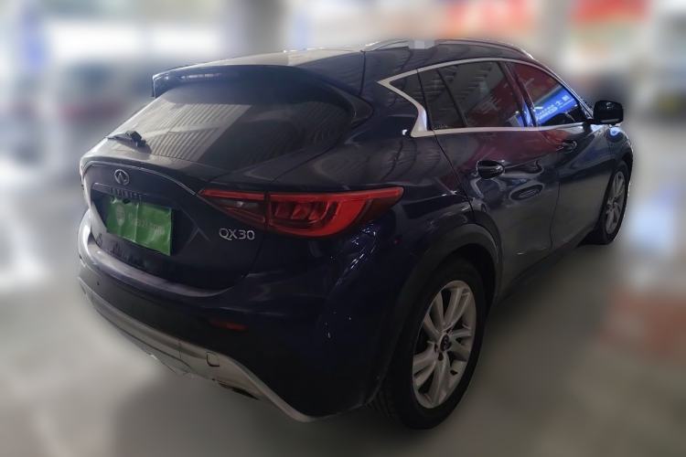 Used Infiniti QX30 2017 1.6T Two-Wheel-Drive Sport Edition Rear Right 45 Deg