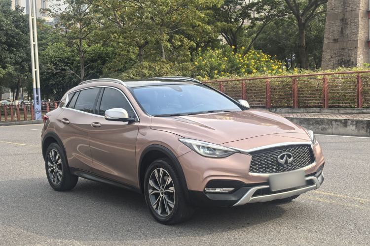 Used Infiniti QX30 2017 2.0T Four-Wheel Drive Sport Edition Exterior 1