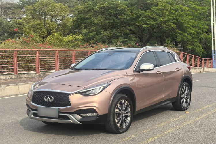 Used Infiniti QX30 2017 2.0T Four-Wheel Drive Sport Edition Exterior 2