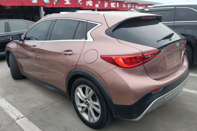 Used Infiniti QX30 2017 1.6T Two-Wheel Drive Fashion Edition Exterior 3