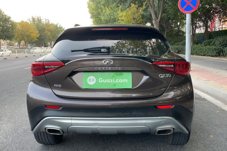 Used Infiniti QX30 2017 2.0T Four-Wheel Drive Sport Edition Exterior 4