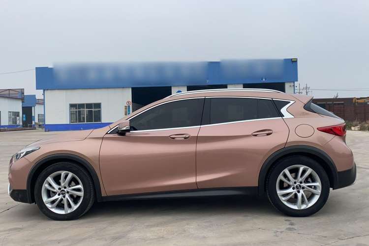 Used Infiniti QX30 2017 1.6T Two-Wheel Drive Fashion Edition Exterior 5