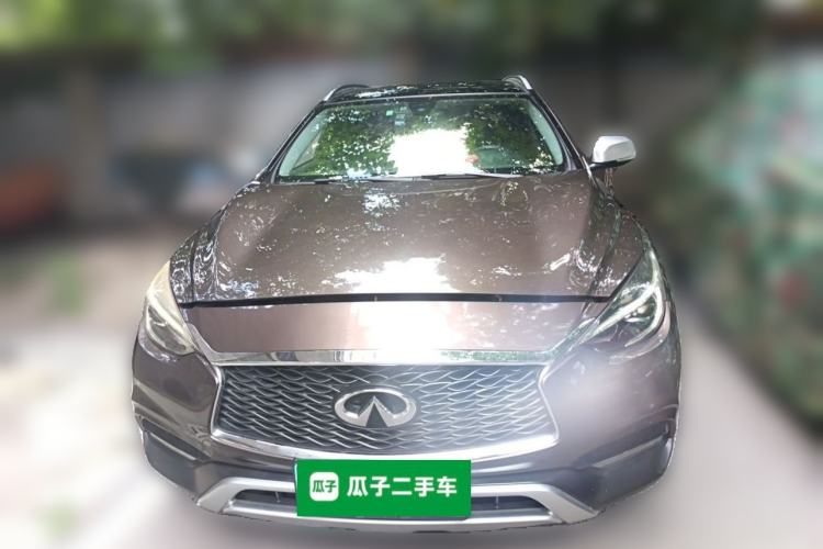 Used Infiniti QX30 2017 1.6T Two-Wheel-Drive Sport Edition Front