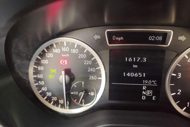 Used Infiniti QX30 2017 2.0T Four-Wheel Drive Sport Edition Instrument Cluster