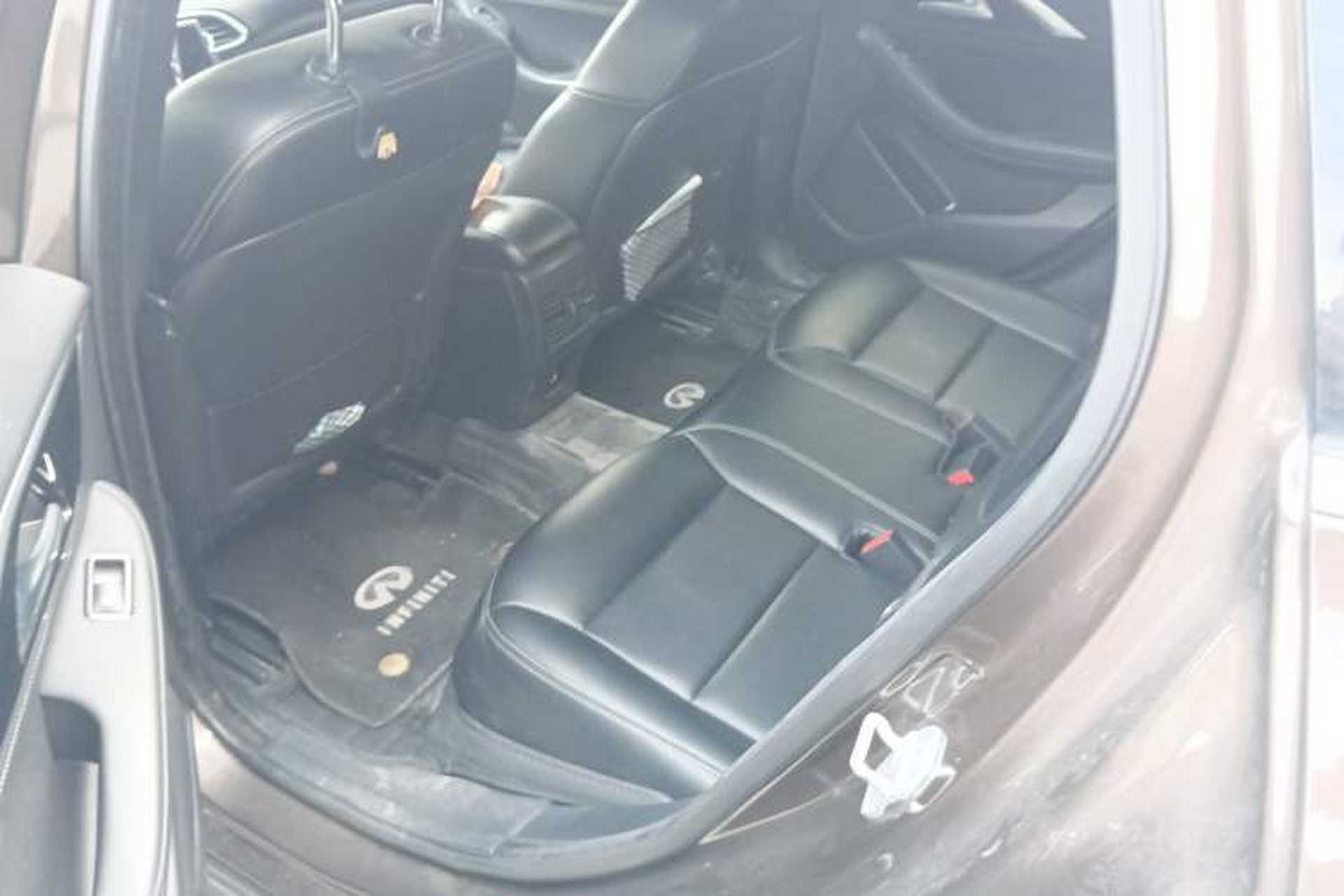 Used Infiniti QX30 2017 1.6T Two-Wheel-Drive Sport Edition Left Rear Seat