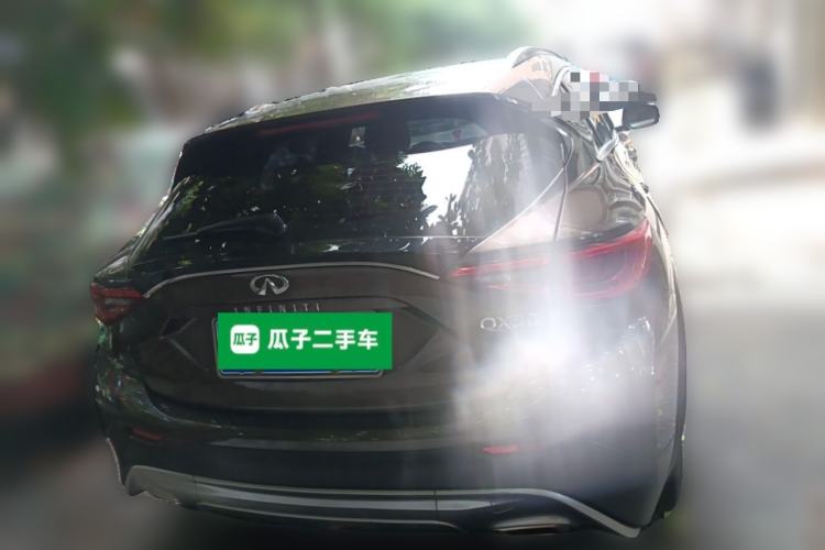 Used Infiniti QX30 2017 1.6T Two-Wheel-Drive Sport Edition Rear
