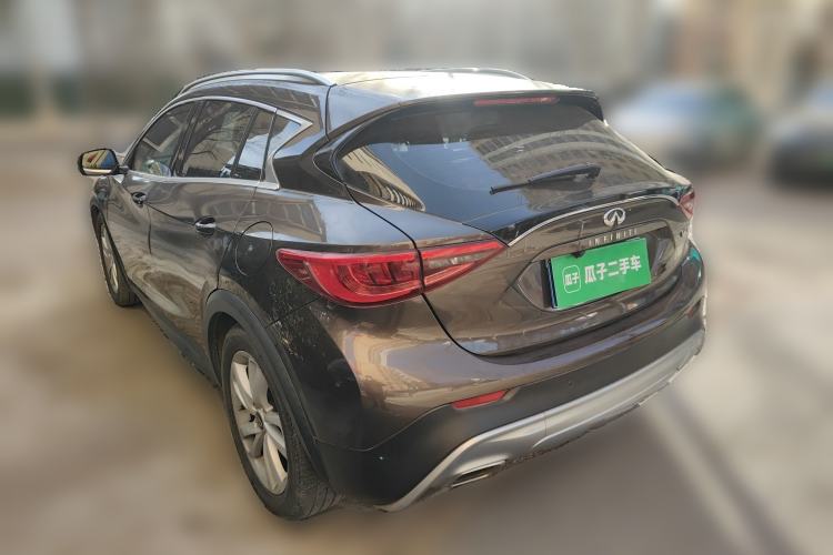 Used Infiniti QX30 2017 1.6T Two-Wheel Drive Fashion Edition Rear Left 45 Deg