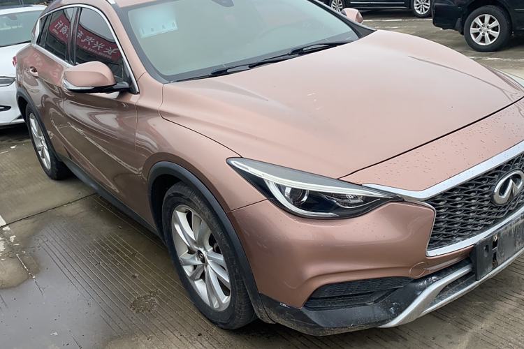 Used Infiniti QX30 2017 1.6T Two-Wheel Drive Fashion Edition Exterior 2
