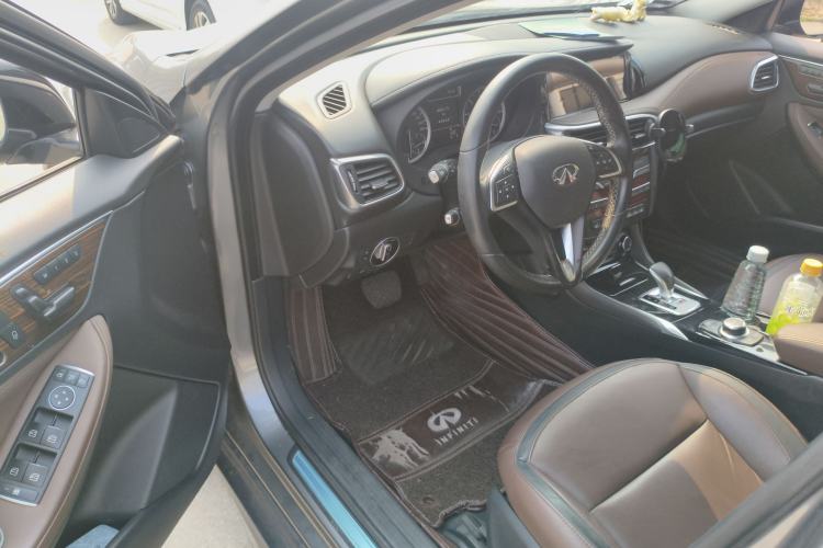 Used Infiniti QX30 2017 2.0T Four-Wheel Drive Sport Edition Driver Seat
