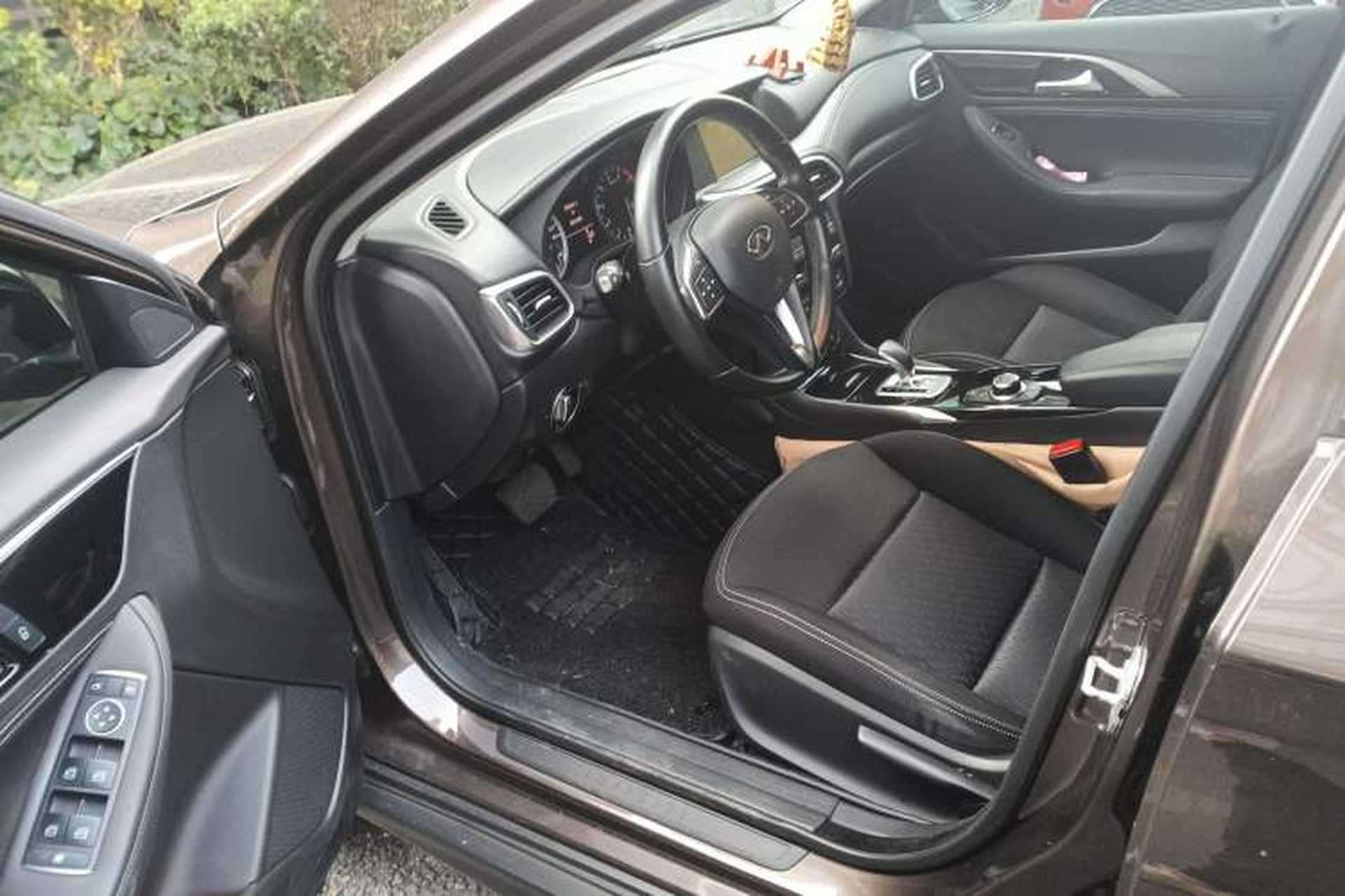 Used Infiniti QX30 2017 2.0T Four-Wheel Drive Fashion Edition Driver Seat
