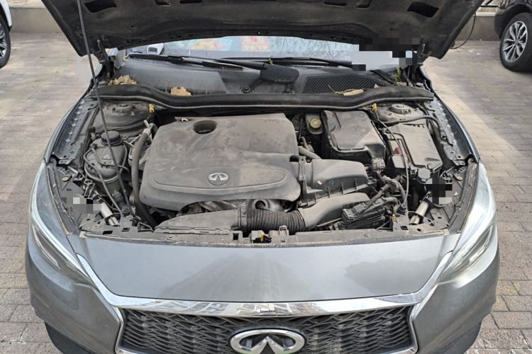 Used Infiniti QX30 2017 1.6T Two-Wheel Drive Fashion Edition Engine Bay