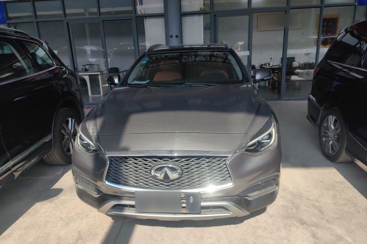 Used Infiniti QX30 2017 1.6T Two-Wheel-Drive Sport Edition Exterior 1