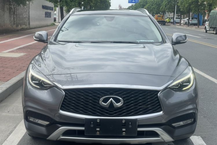 Used Infiniti QX30 2017 1.6T Two-Wheel-Drive Sport Edition Exterior 5