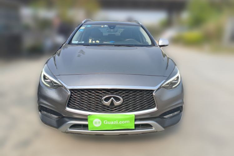 Used Infiniti QX30 2017 2.0T Four-Wheel Drive Sport Edition Front