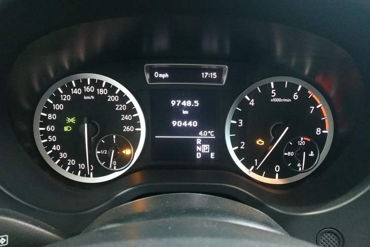 Used Infiniti QX30 2017 2.0T Four-Wheel Drive Fashion Edition Instrument Cluster