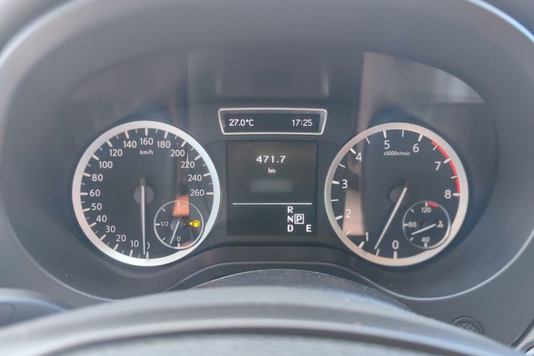 Used Infiniti QX30 2017 1.6T Two-Wheel-Drive Sport Edition Instrument Cluster