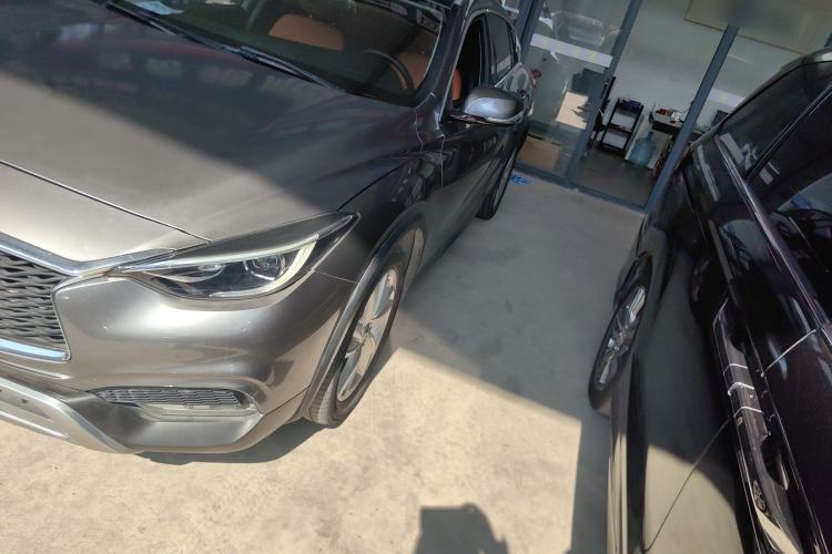 Used Infiniti QX30 2017 1.6T Two-Wheel-Drive Sport Edition Left Front Headlight