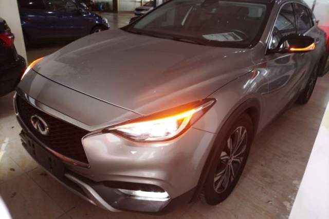 Used Infiniti QX30 2017 1.6T Two-Wheel-Drive Sport Edition