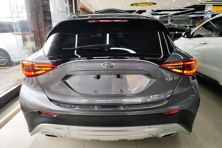 Used Infiniti QX30 2017 1.6T Two-Wheel-Drive Sport Edition Rear