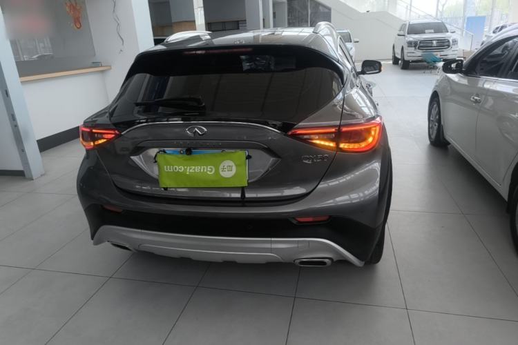 Used Infiniti QX30 2017 1.6T Two-Wheel Drive Fashion Edition Rear